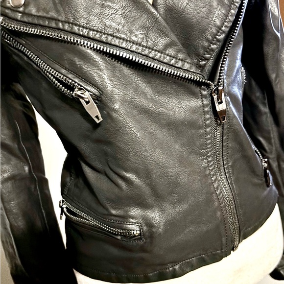 Blank NYC metro chic Moto biker jacket black vegan leather like new - Small - Picture 10 of 12